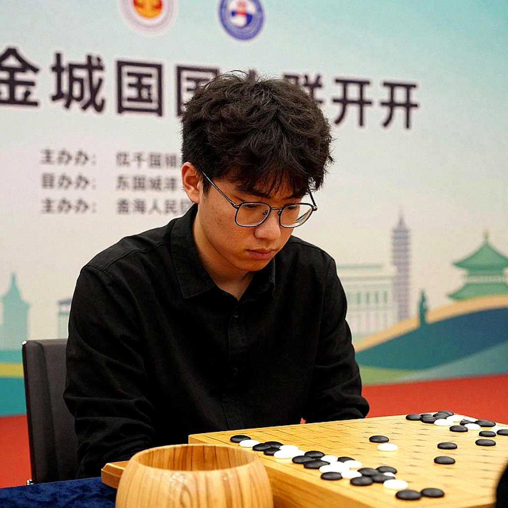 Savitha Shri 7/7 tại Olympiad: bàn dự bị, canh bạc của người cha và lỗ hổng dữ liệu không ai muốn gọi tên