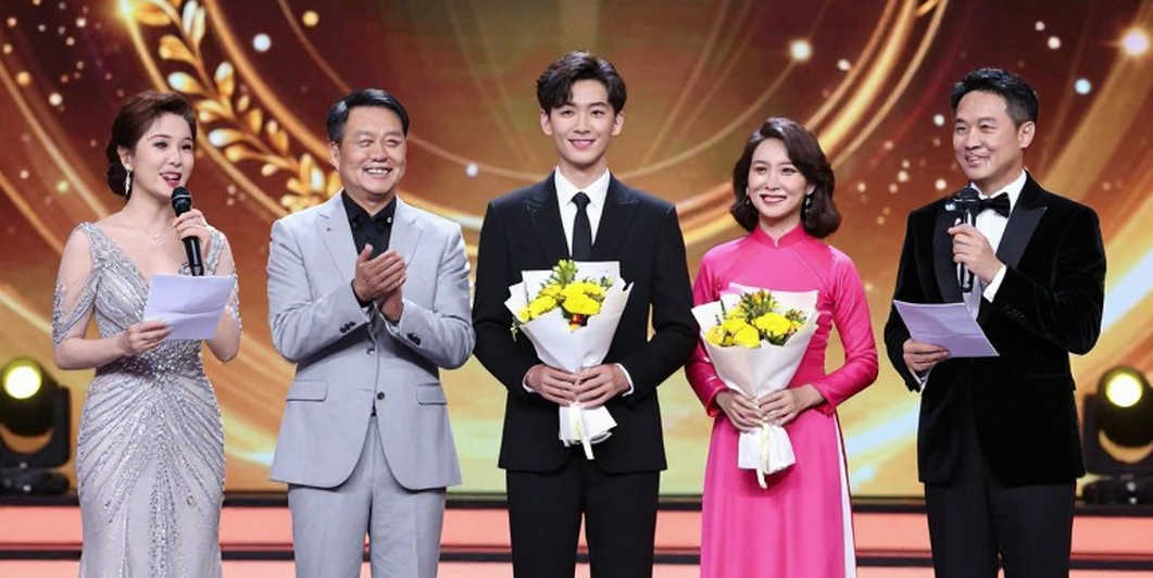 PFL mất CEO sau hai tháng sáp nhập: khi 'hợp nhất' thực chất là một cuộc thâu tóm PFL mất CEO sau hai tháng sáp nhập: khi 'hợp nhất' thực chất là một cuộc thâu tóm