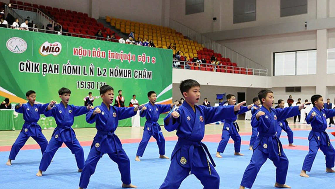 Việt Nam và tấm HCV karate ASIAD: Cú nhảy từ hạng 25 lên 12 và vùng tối của những con số