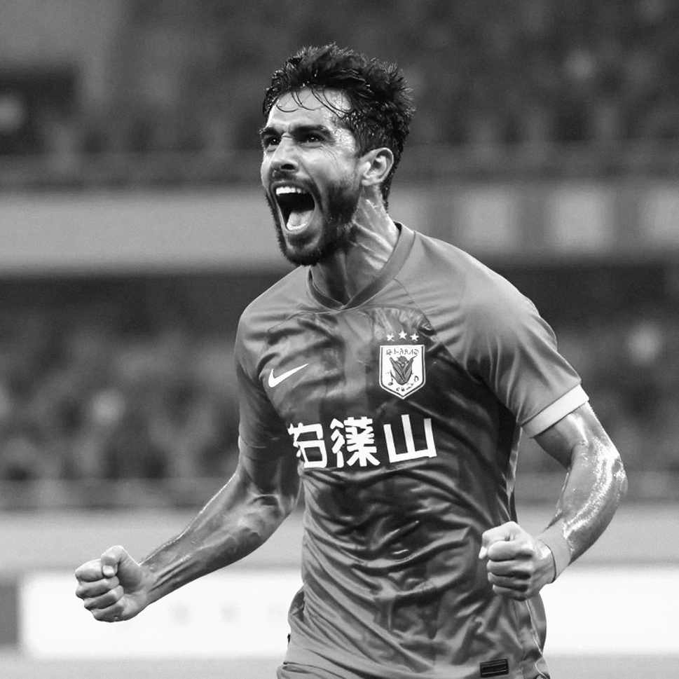 Mancini trở lại, Olimpico quay lưng: Nước Ý và bài ca chưa kịp đặt nhan đề
