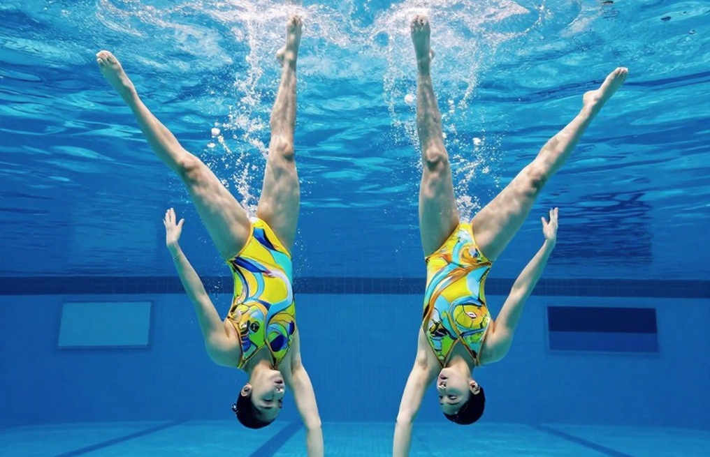 160 kỹ thuật viên và chiếc máy tính bảng: World Aquatics chuẩn hóa giám định bơi nghệ thuật