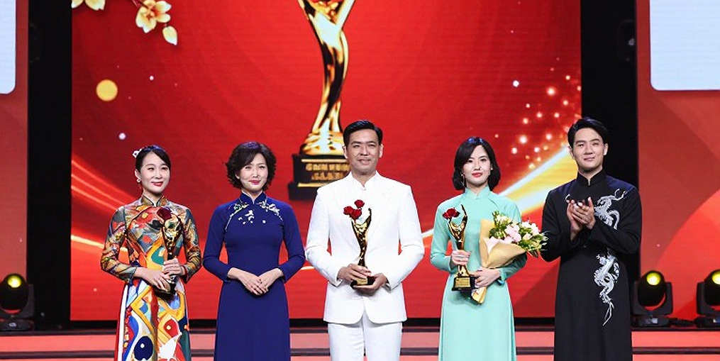 Bản phân tích trống rỗng: Khi ngành phân tích esports chạm đáy dữ liệu