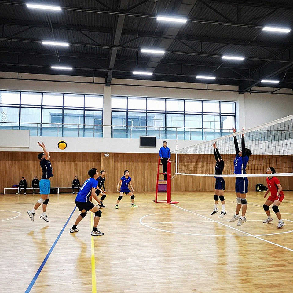 Bóng chuyền tính điểm thế nào: Vì sao set 5 dừng ở 15 điểm và điều đó định hình lại chiến thuật