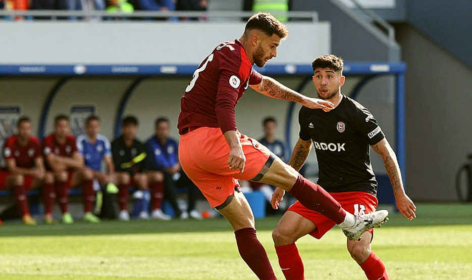 Ronaldo và chiếc ghế trống ở Oslo: Bồ Đào Nha học cách chia tay một huyền thoại
