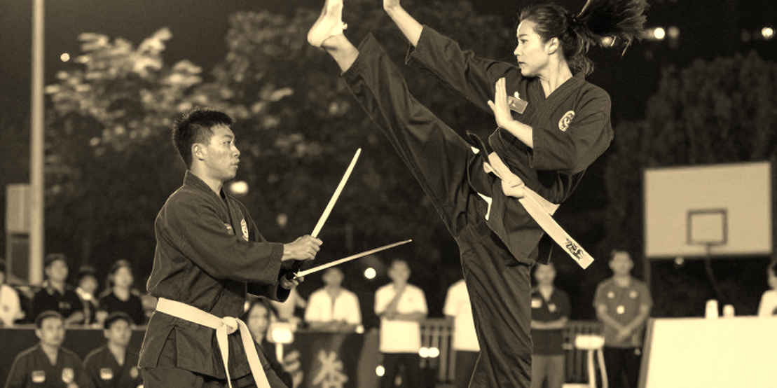 Jena Bishop và chiếc đai đầu tiên: Một trận đấu, ba phiếu bầu và khoảng cách mong manh nhất của làng võ